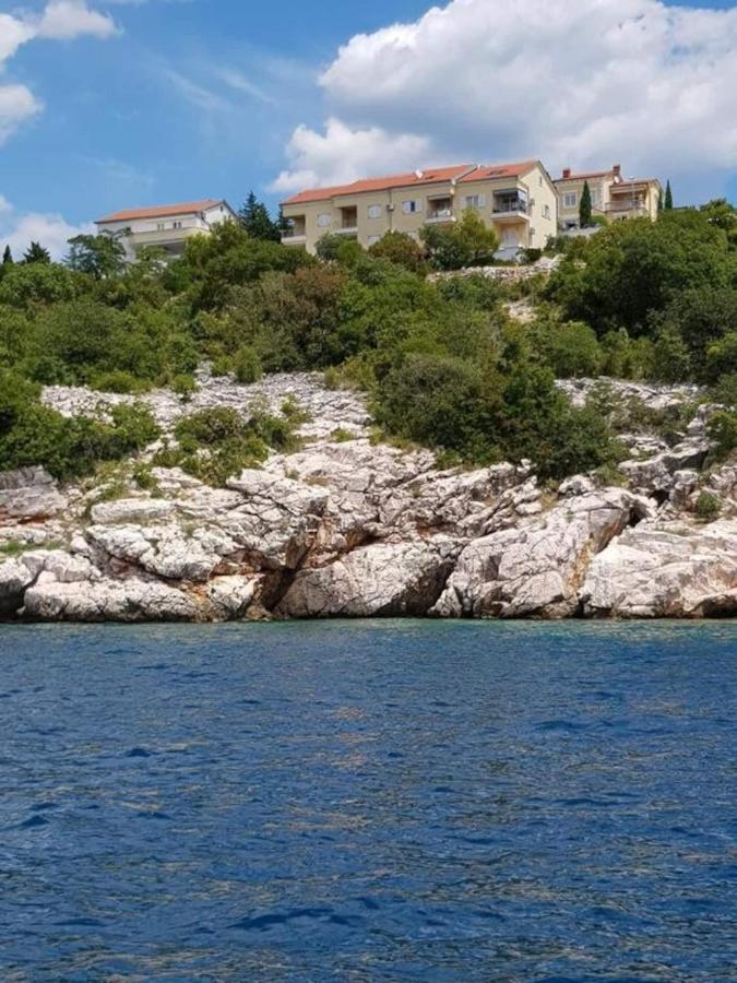 Ferienwohnung Novi Lux Novi Vinodolski Exterior foto